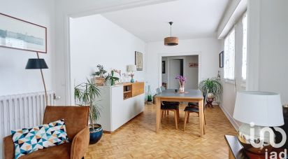 Appartement 4 pièces de 74 m² à Lorient (56100)