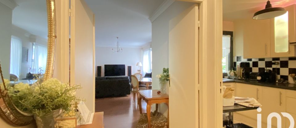 Apartment 4 rooms of 89 m² in Paris (75019)