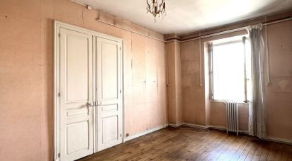 Apartment 6 rooms of 171 m² in Tarbes (65000)