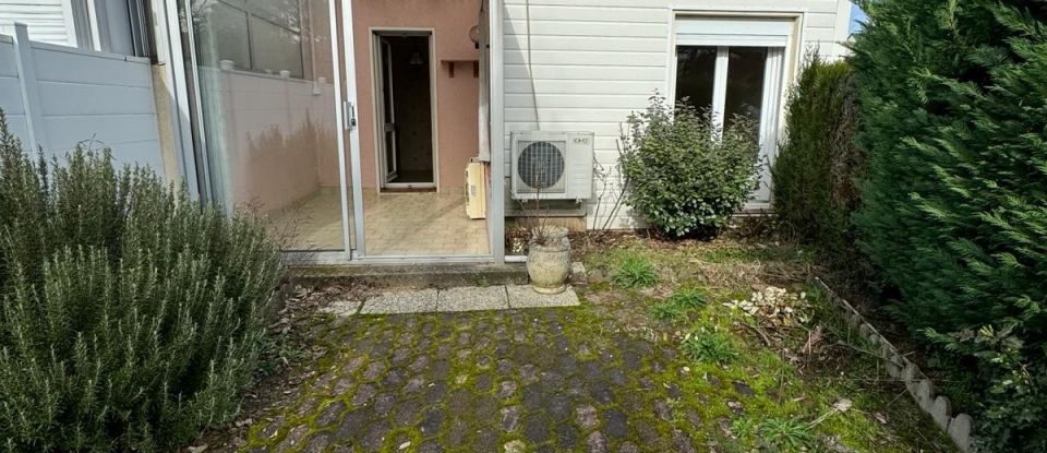 House 2 rooms of 53 m² in Saint-Pierre-des-Corps (37700)
