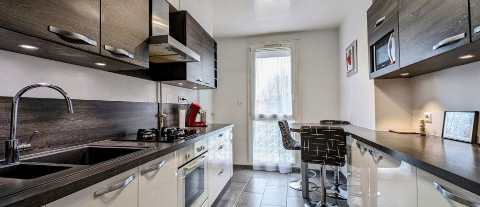 Appartement 4 pièces de 75 m² à Eaubonne (95600)