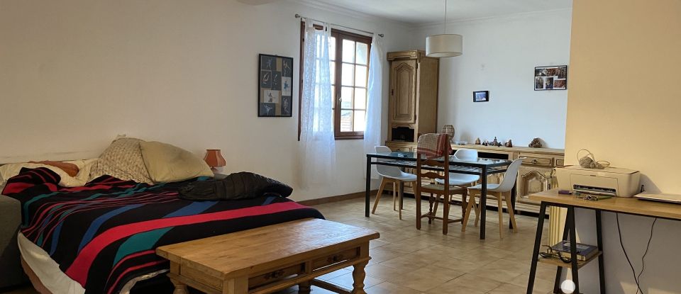 Apartment 3 rooms of 95 m² in La Seyne-sur-Mer (83500)