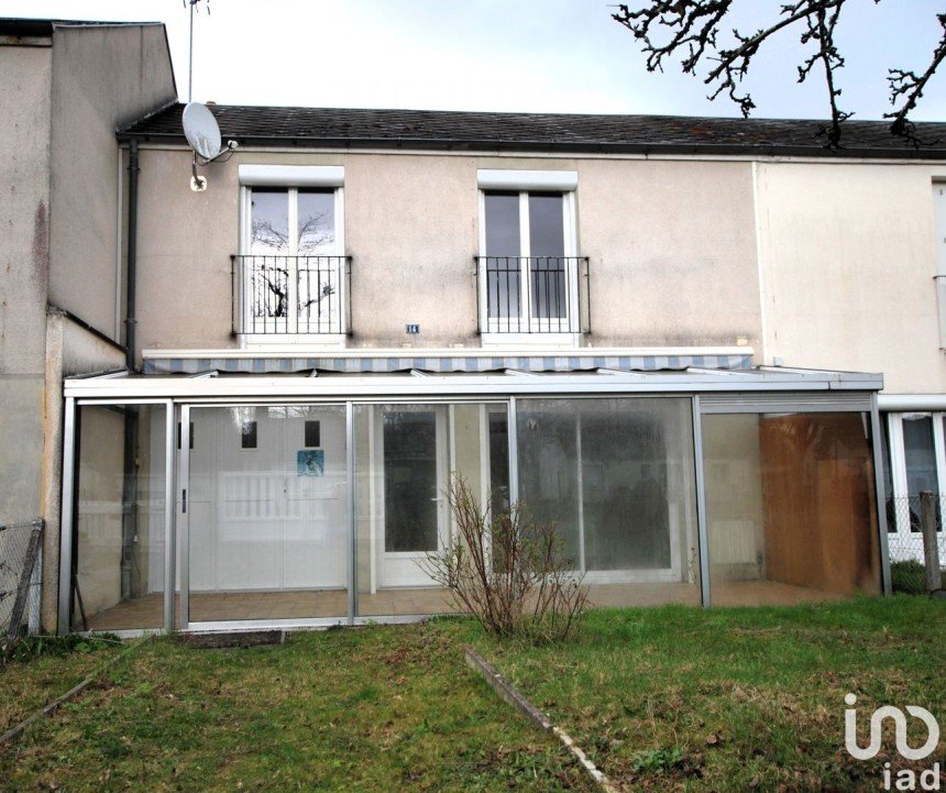 House 4 rooms of 66 m² in La Bussière (45230)