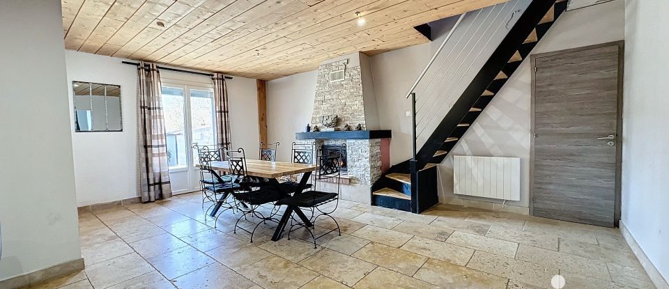 Maison traditionnelle 7 pièces de 173 m² à Les Mées (04190)