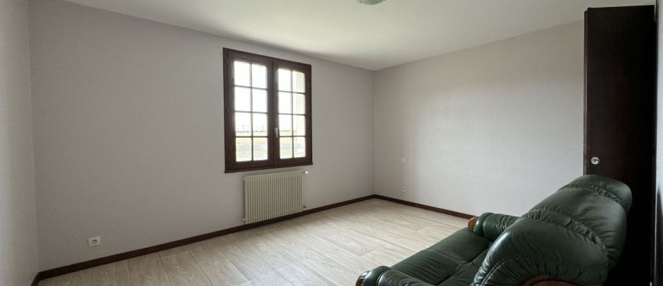 Maison 9 pièces de 189 m² à Thouarsais-Bouildroux (85410)