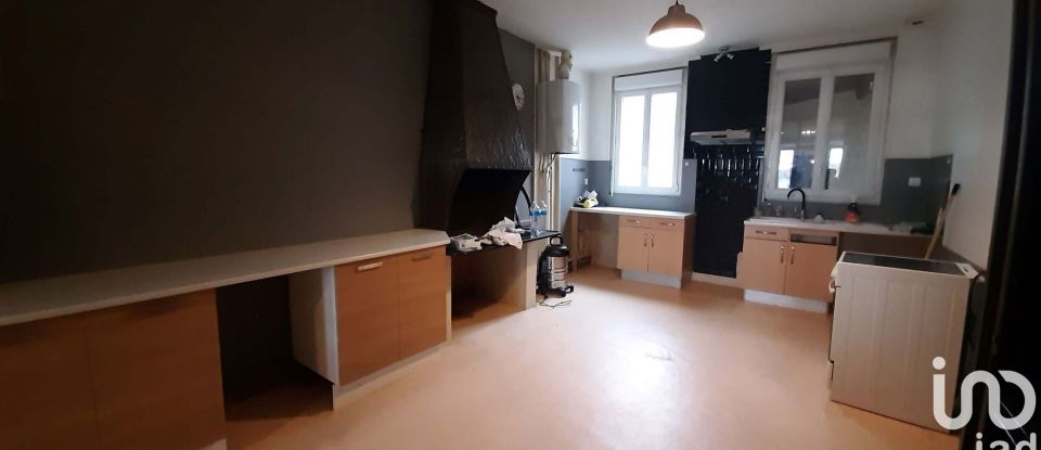 Appartement 4 pièces de 165 m² à Sauveterre-de-Guyenne (33540)