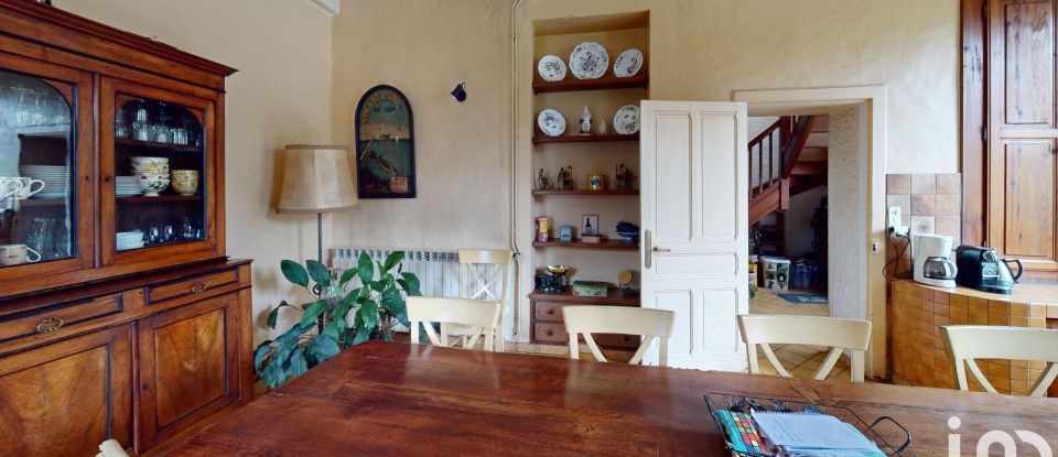 Country house 6 rooms of 380 m² in Saint-Germé (32400)