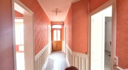 House 6 rooms of 130 m² in Chauny (02300)