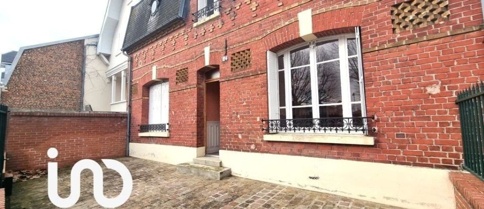 Maison 6 pièces de 130 m² à Chauny (02300)