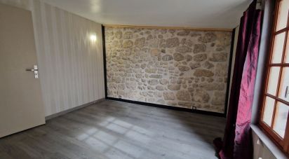 House 5 rooms of 105 m² in Parempuyre (33290)
