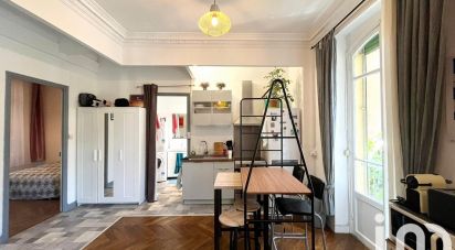 Appartement 2 pièces de 43 m² à Nice (06100)
