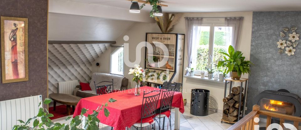 Traditional house 8 rooms of 130 m² in Vraiville (27370)