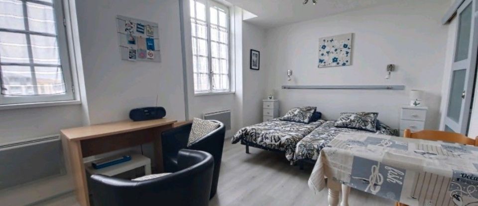 Apartment 1 room of 23 m² in Rochefort (17300)