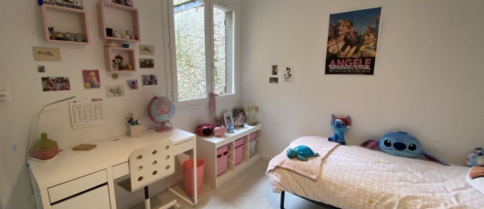 Maison 4 pièces de 118 m² à Montaigu-de-Quercy (82150)