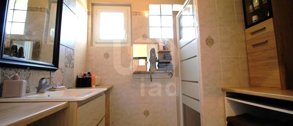 House 6 rooms of 160 m² in Ivry-la-Bataille (27540)
