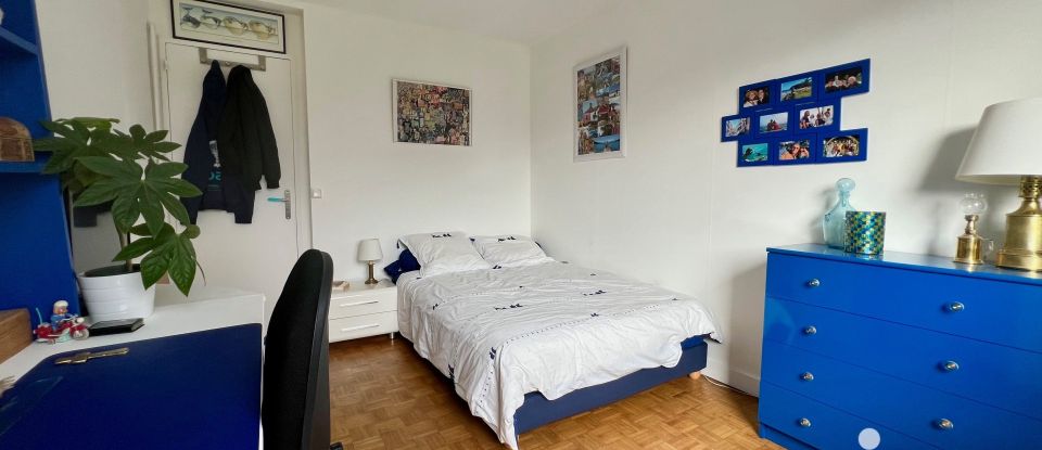 Appartement 4 pièces de 73 m² à Buc (78530)