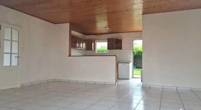 House 6 rooms of 119 m² in Chavagnes-en-Paillers (85250)