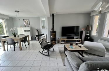 Maison 5 pièces de 95 m² à La Ville-ès-Nonais (35430)