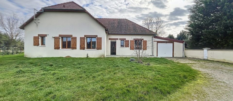 House 6 rooms of 151 m² in Fresnoy-le-Château (10270)