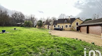 Country house 7 rooms of 220 m² in Coudrecieux (72440)