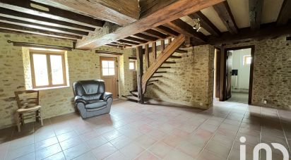 Country house 7 rooms of 220 m² in Coudrecieux (72440)