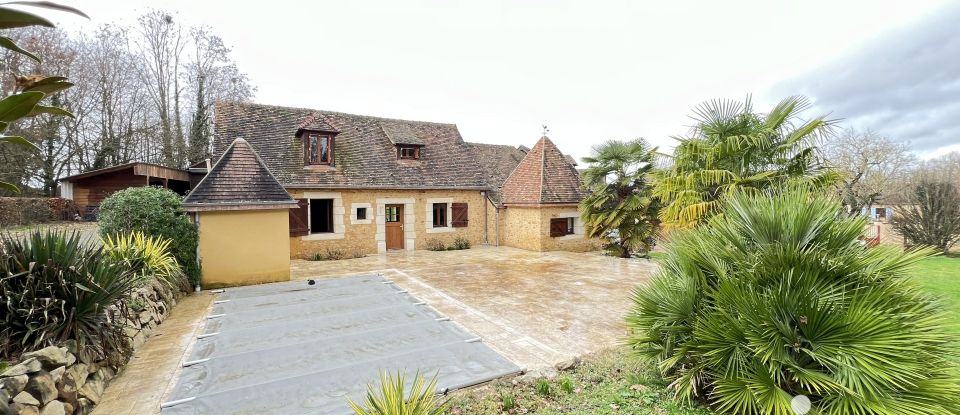 Maison de campagne 7 pièces de 220 m² à Coudrecieux (72440)