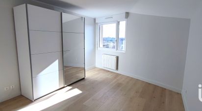 Duplex 3 rooms of 75 m² in Wasquehal (59290)