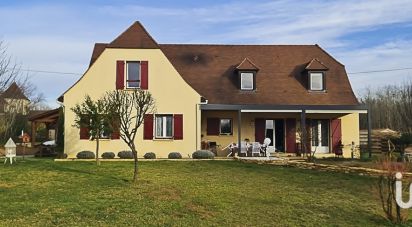 House 5 rooms of 173 m² in Carsac-Aillac (24200)