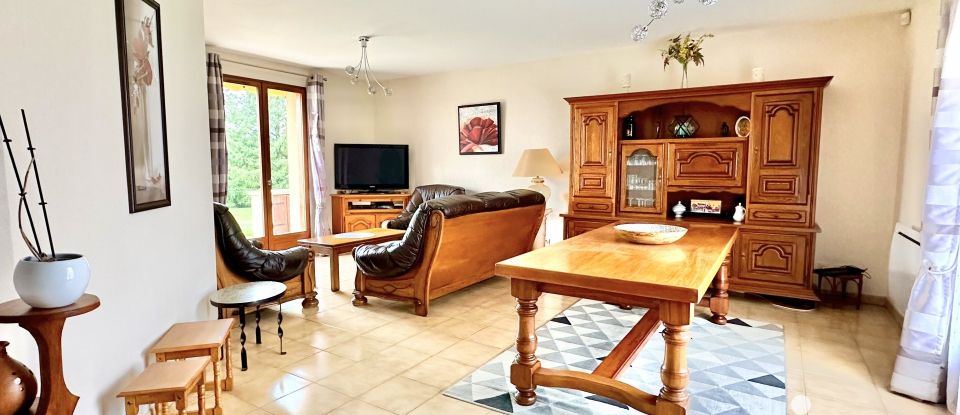 Traditional house 5 rooms of 114 m² in Couzeix (87270)