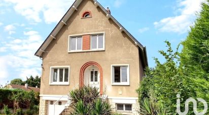 Town house 7 rooms of 136 m² in Amilly (45200)