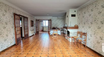 Maison traditionnelle 6 pièces de 140 m² à Morainvilliers (78630)