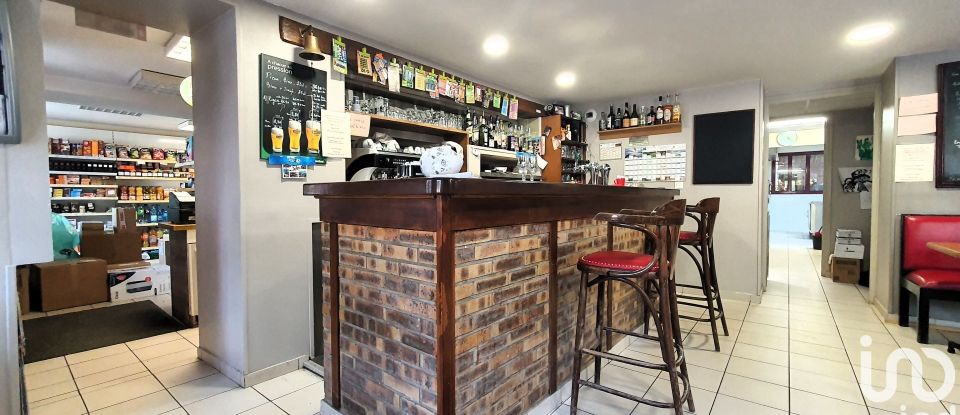 Brasserie-type bar of 488 m² in Orvilliers (78910)