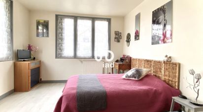 House 5 rooms of 119 m² in Le Blanc-Mesnil (93150)