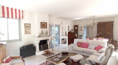 House 10 rooms of 180 m² in Chinon (37500)