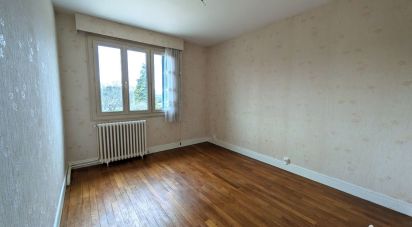 House 4 rooms of 70 m² in Saints-Geosmes (52200)