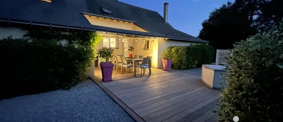 Traditional house 8 rooms of 223 m² in Chinon (37500)