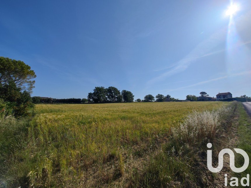 Land of 635 m² in Salindres (30340)