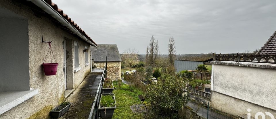 House 6 rooms of 125 m² in Chenevelles (86450)