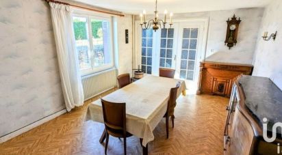 House 7 rooms of 172 m² in Neulise (42590)