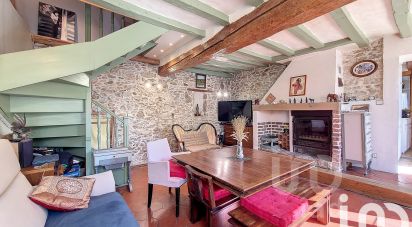 Country house 6 rooms of 125 m² in Villiers-le-Mahieu (78770)