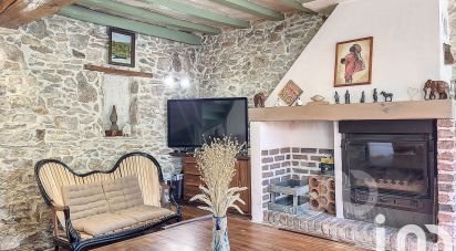 Country house 6 rooms of 125 m² in Villiers-le-Mahieu (78770)