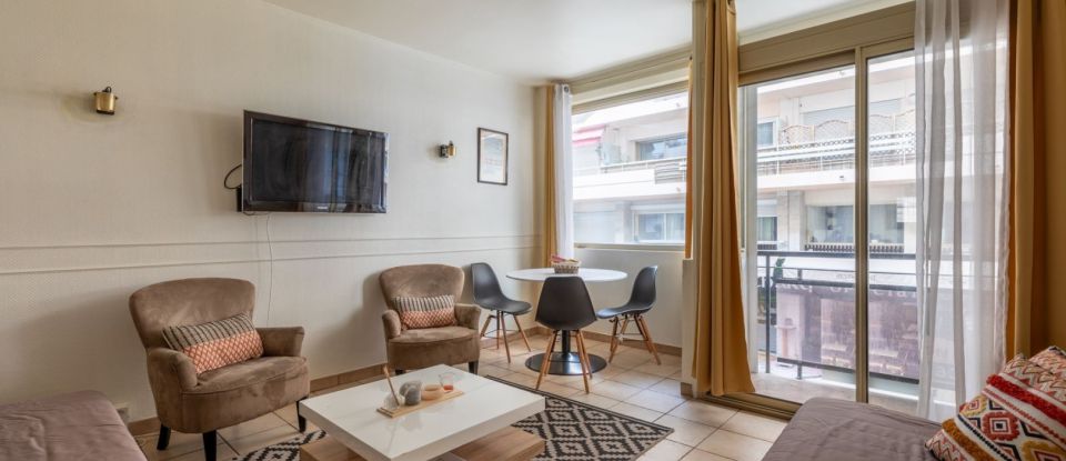 Appartement 2 pièces de 50 m² à Cannes (06400)