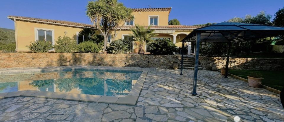 House 6 rooms of 195 m² in Sanary-sur-Mer (83110)