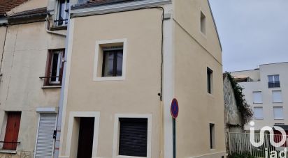 Town house 4 rooms of 69 m² in Courtry (77181)