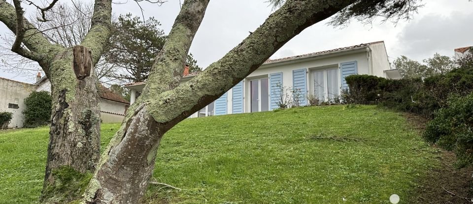 House 5 rooms of 95 m² in La Tranche-sur-Mer (85360)