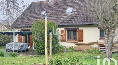 Traditional house 5 rooms of 125 m² in Bourges (18000)