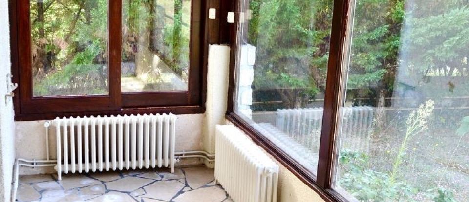 House 3 rooms of 94 m² in Mérigny (36220)
