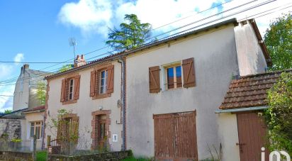 House 4 rooms of 93 m² in Lathus-Saint-Rémy (86390)