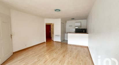 Apartment 2 rooms of 48 m² in Beauvais (60000)