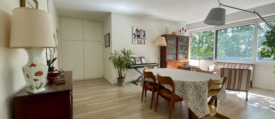 Appartement 5 pièces de 128 m² à Vaucresson (92420)